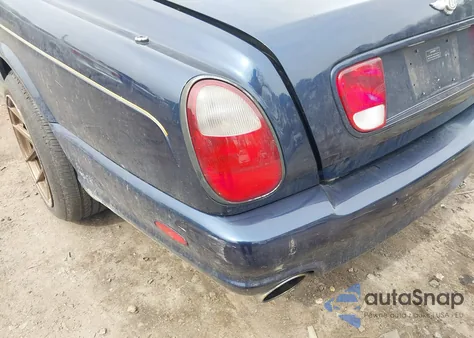 2003 Bentley Arnage T z USA, uszkodzony, nr VIN SCBLF34F23CX09384